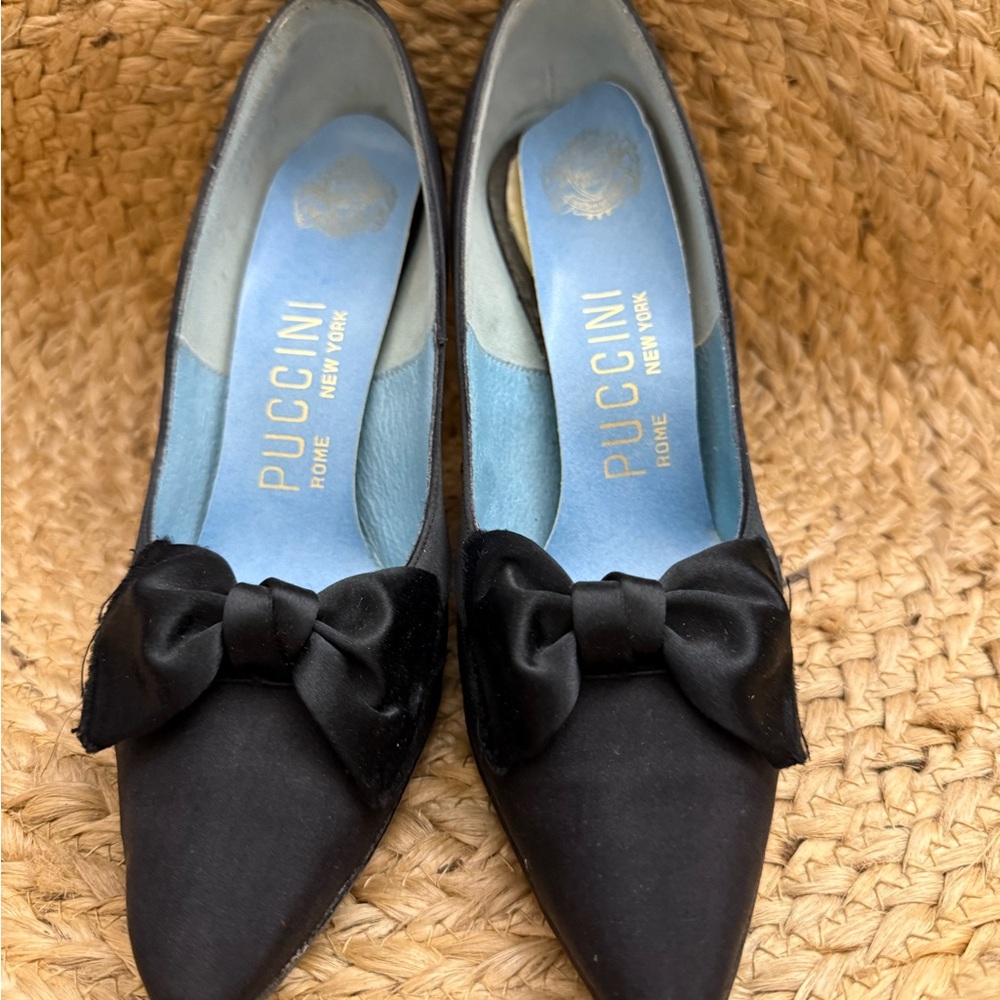 Vintage Women's Black Bow Puccini Heels